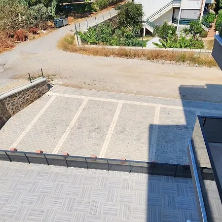 Apartment Kestel Lux *